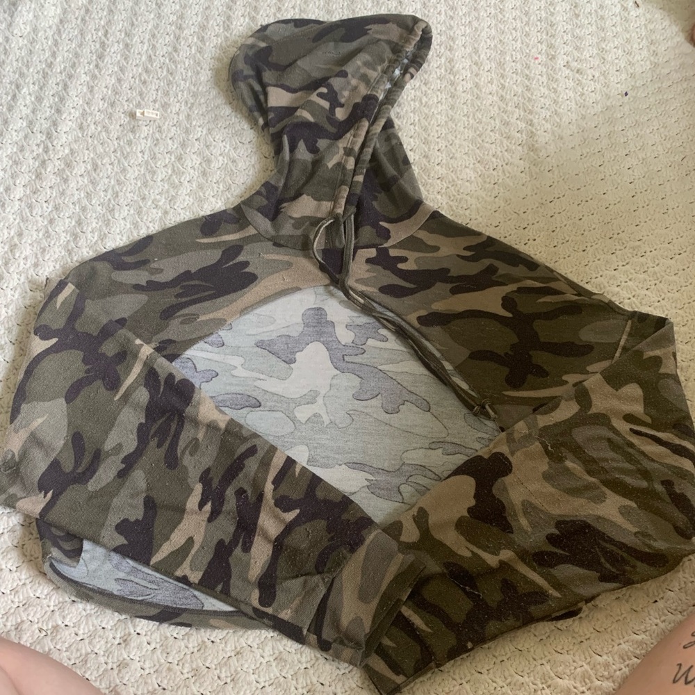 Camo sweater crop top